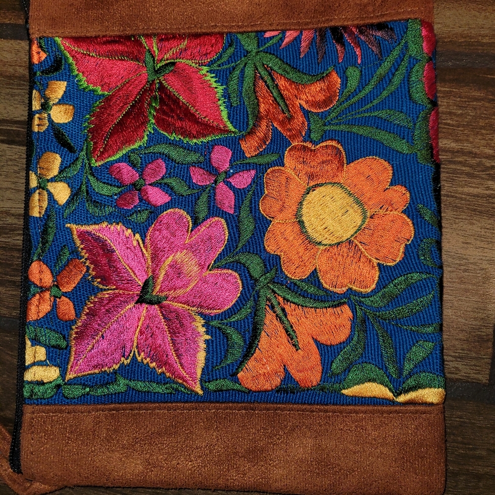 Crossbody bag $30